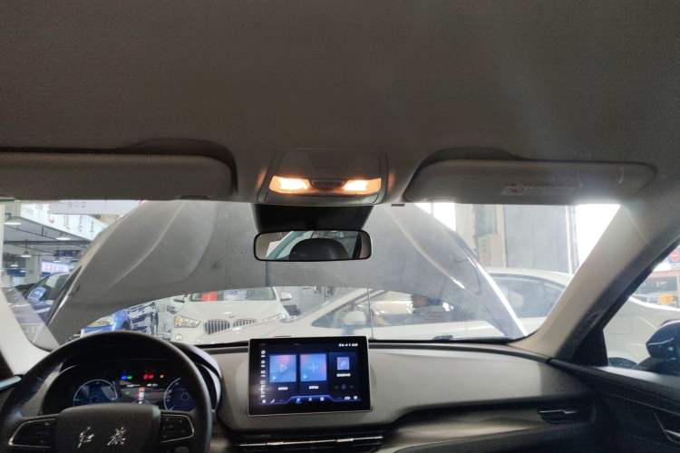 Used Hongqi E-QM5 2023 Revised Version Basic Travel Edition
