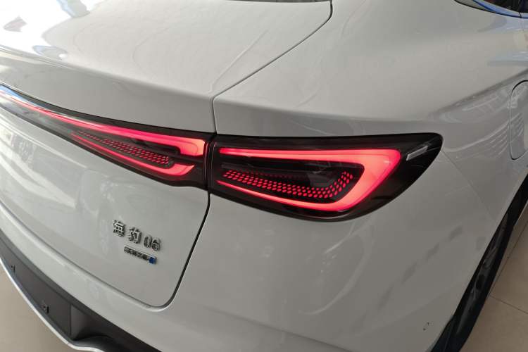 Used BYD Seal 06 New Energy 2025 DM-i Smart Drive 80KM Luxury Model
