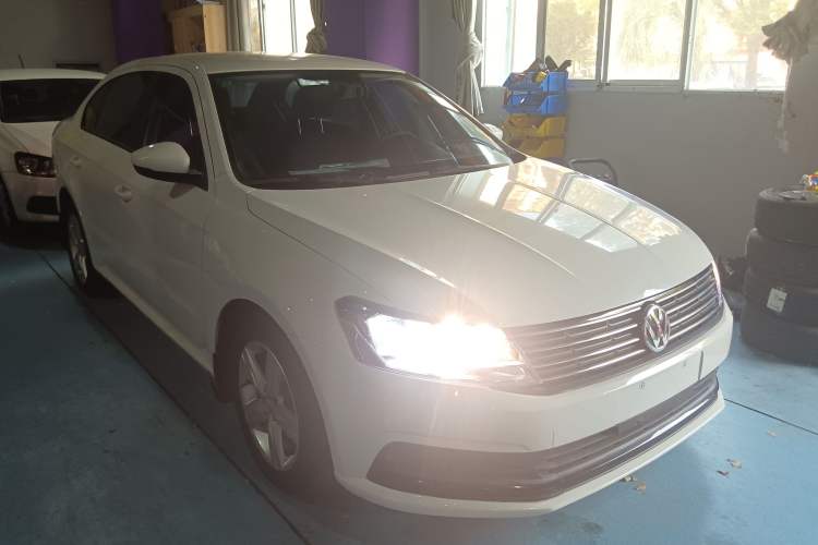 Used Volkswagen Lavida 2017 1.6L Automatic Fashion Edition
