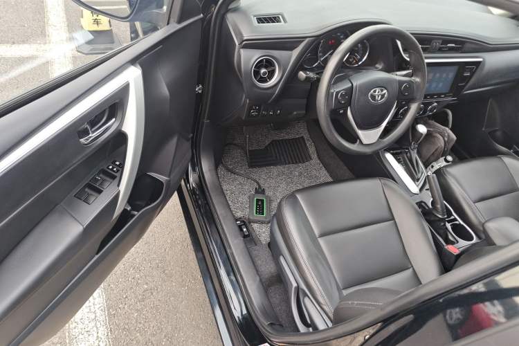 Used Toyota Levin 2017 Revised Version 185T CVT Elite Edition China VI Standard
