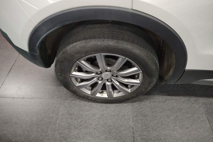 Used Cadillac XT4 2020 28T Two-Wheel-Drive Leading Version
