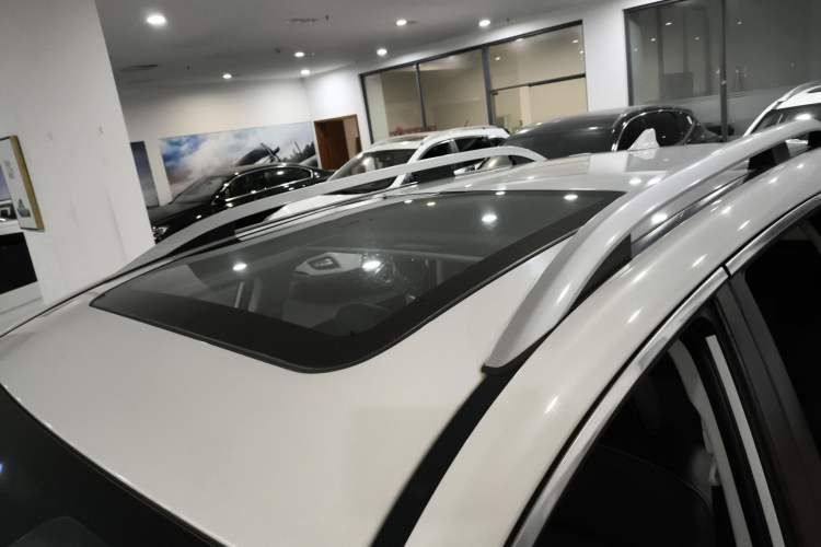 Used Subaru Forester 2015 2.0i Special Edition Commemorative Model
