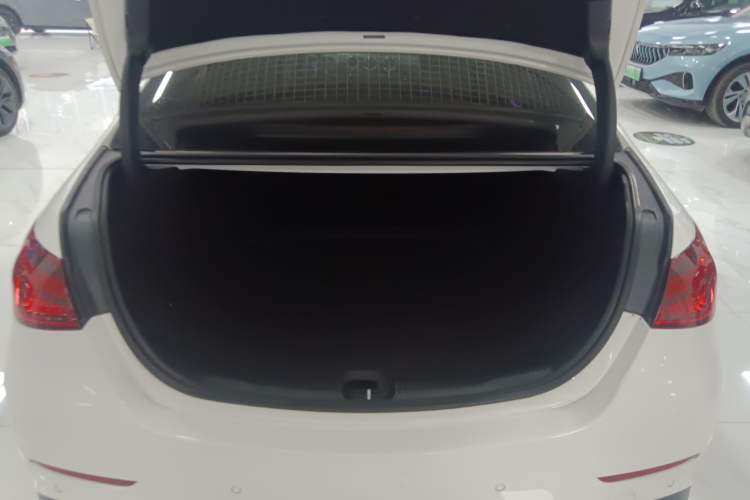 Used Mercedes-Benz C-Class 2022 C 260 L Sport Edition
