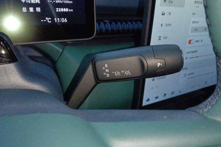 Used Zeekr X 2025 5-Seater Rear-Drive Version
