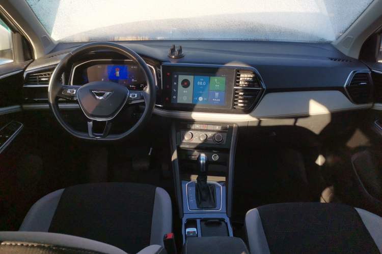 Used Jetta VS7 2023 280TSI Automatic Trend Edition
