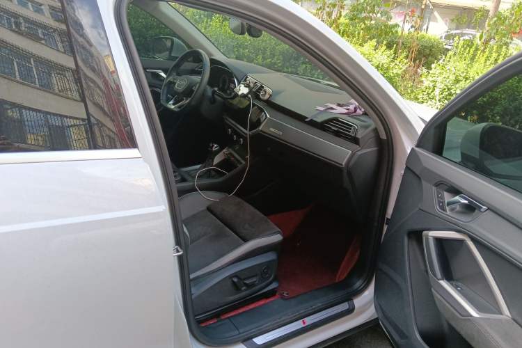 Used Audi Q3 2022 35 TFSI Fashion Dynamic Model
