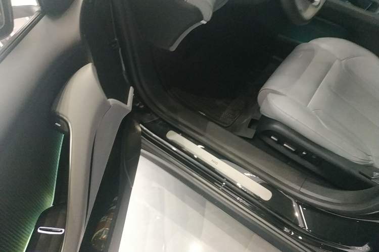 Used Nio ET5T 2024 75kWh Touring