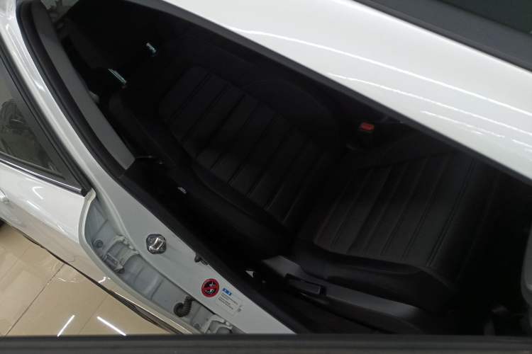 Used Honda CR-V 2017 Hybrid 2.0L Pure Speed Edition