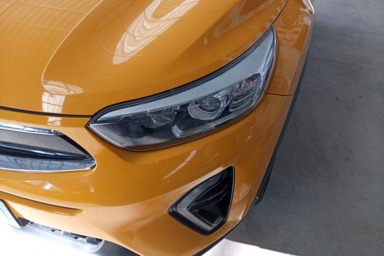 Used Kia kx1 Stonic 2019 1.4L Automatic Fun Edition China VI