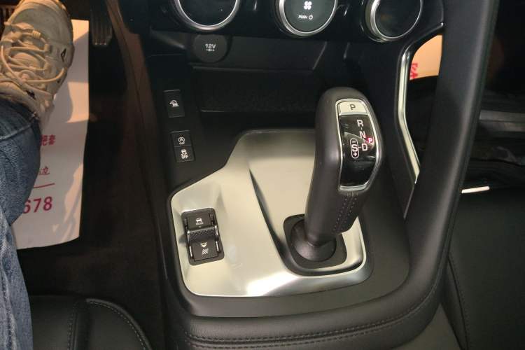 Used Jaguar E-PACE 2018 P200 S China VI
