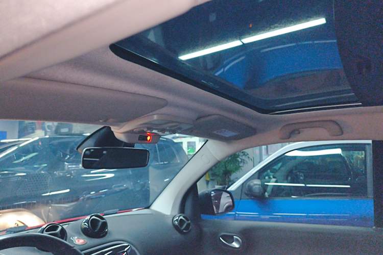 Used smart fortwo 2015 1.0L 52 kW Hardtop Passion Edition
