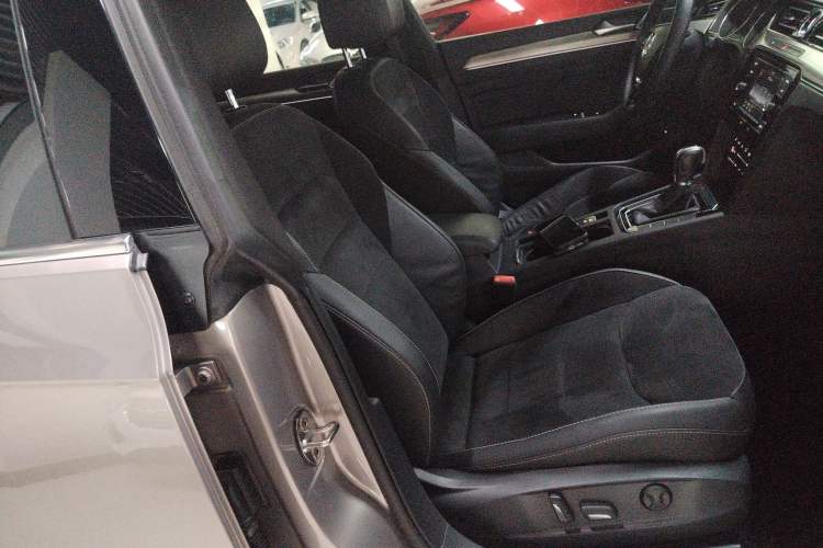 Used Volkswagen FAW-Volkswagen CC 2020 330TSI Huayan Edition China VI Standard