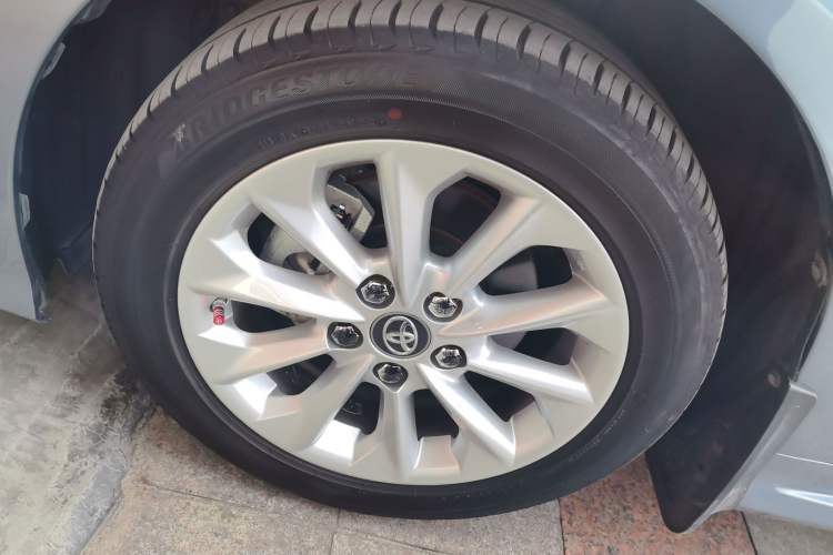 Used Toyota Corolla 2021 Dual-Motor 1.8L E-CVT Elite Edition
