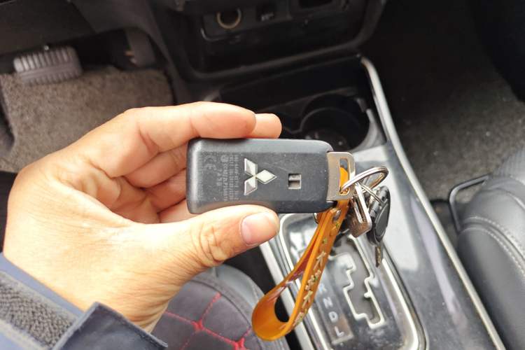 Used Mitsubishi Outlander 2018 2.4L 4x4 Elite Edition 5 Seats
