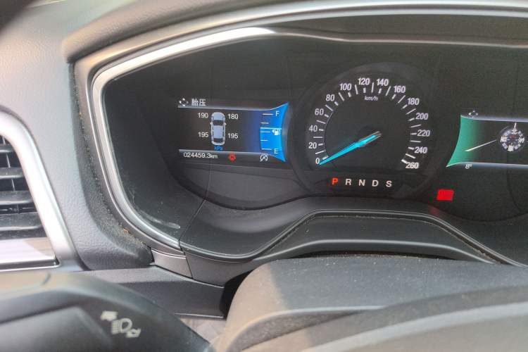 Used Ford Mondeo 2017 EcoBoost 200 Stylish Model