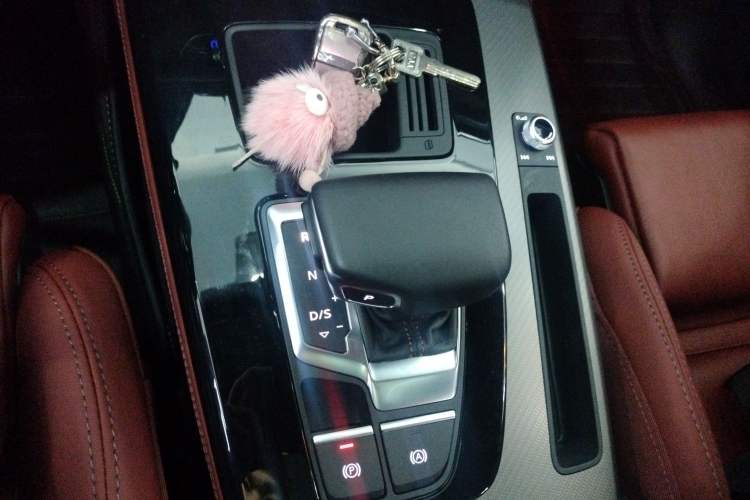 Used Audi Q5L 2023 40T Luxury Dynamic Model