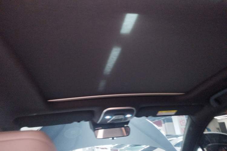 Used BYD Tang New Energy 2024 DM-i Glory Edition 112KM Prestige Model
