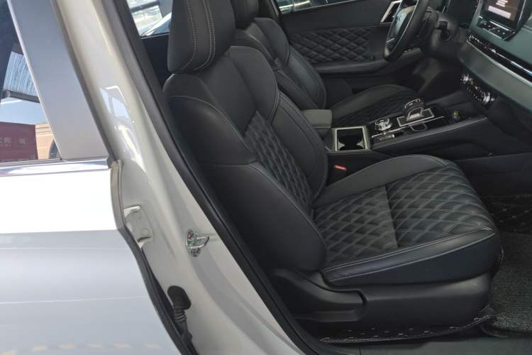 Used Mitsubishi Outlander 2023 1.5T CVT Four-Wheel Drive Prestige Edition 7 Seats