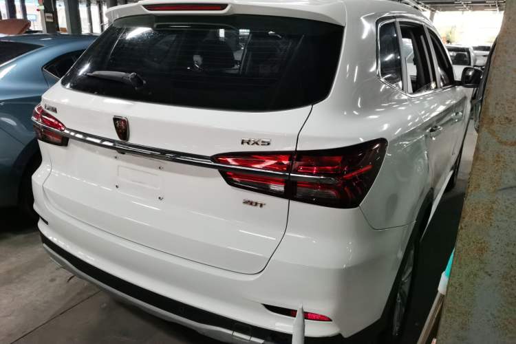 Used Roewe RX5 2016 20T Two-Wheel Drive Automatic Flagship Edition
