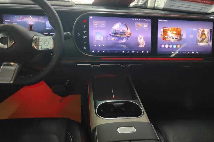 Used  #5 2024 Long-Range Journey Luxury Edition
