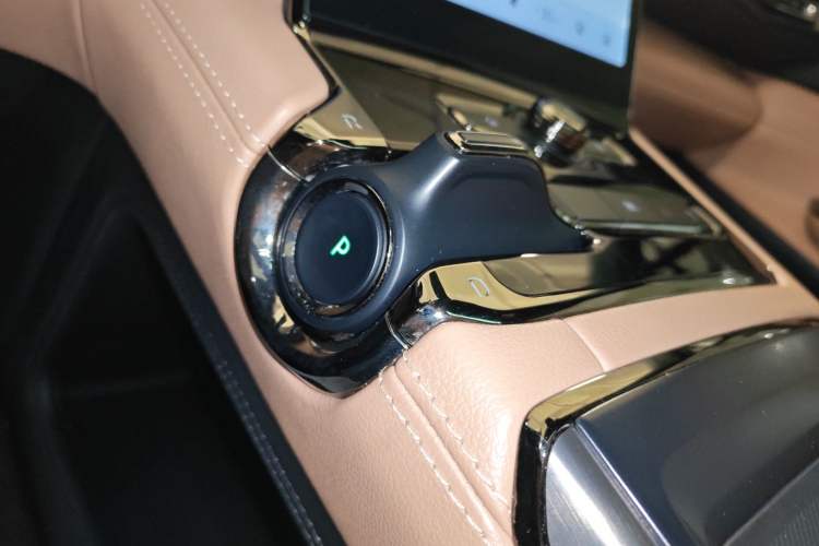 Used Nio ES8 2020 580 km Range Six-Seater Version
