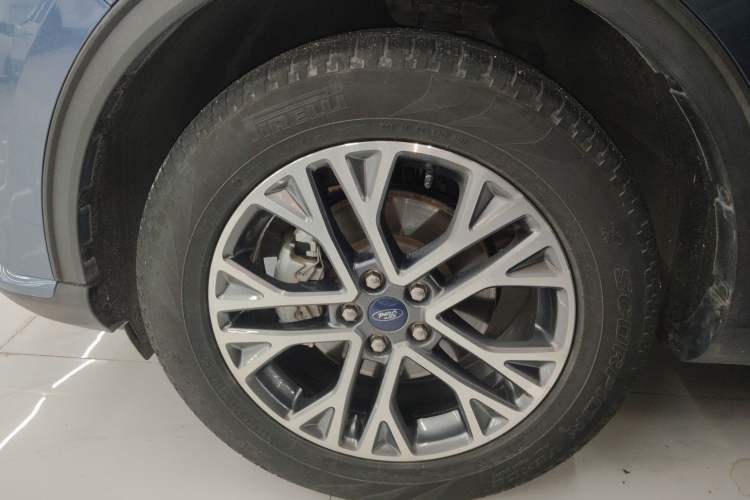 Used Ford Escape 2020 EcoBoost 245 Two-Wheel-Drive Titanium Edition