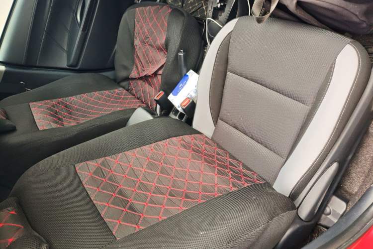 Used Toyota YARiS L 2020 X-Trail X 1.5L CVT Leading Edition
