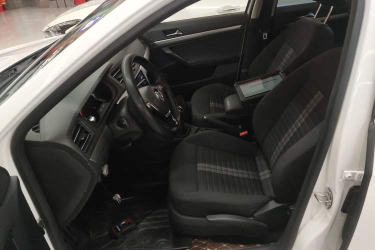 Used Volkswagen Lavida 2019 Lavida Start 1.5L Manual Fashion Edition China VI Standard
