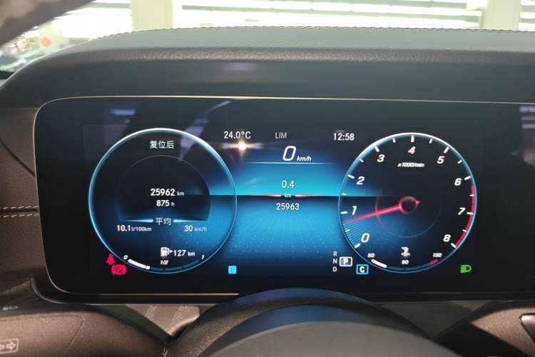 Used Mercedes-Benz E-Class 2022 Revised Version E 300 L Sporty and Stylish Edition
