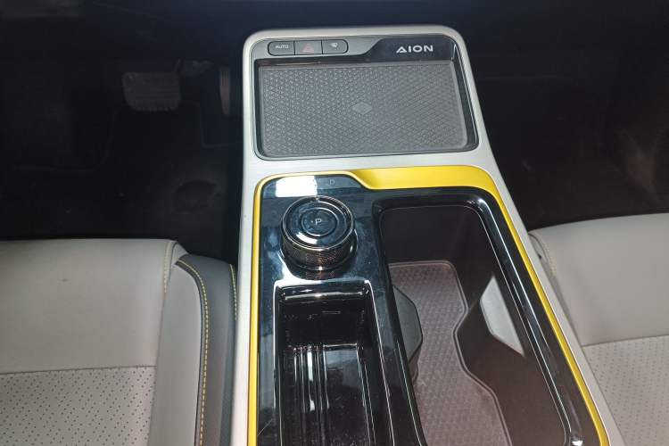 Used AION Y 2022 70 Enjoyment Edition Ternary Lithium
