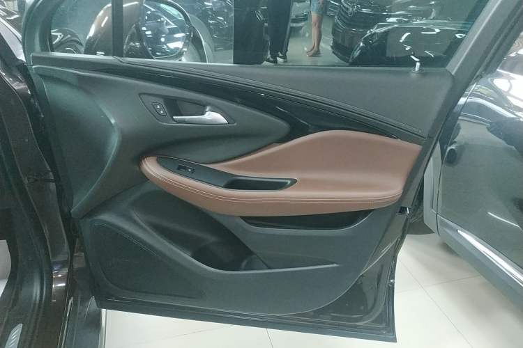 Used Buick Envision 2021 532T Two-Wheel-Drive Elite Version