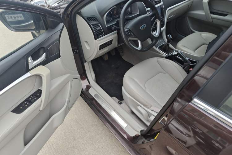 Used Geely Auto Emgrand 2014 Sedan 1.5L Manual Elite Model