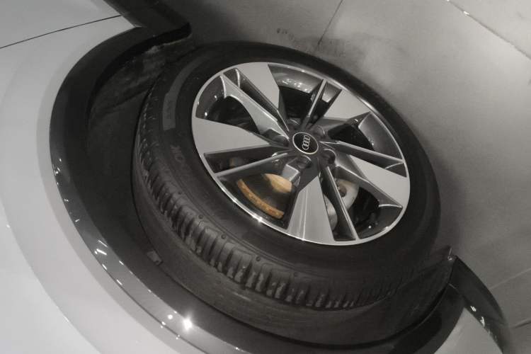 Used Audi Q2L 2022 35 TFSI Fashionable and Elegant Model
