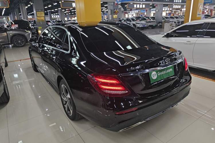 Used Mercedes-Benz E-Class 2019 E 300 L Sporty and Stylish Model
