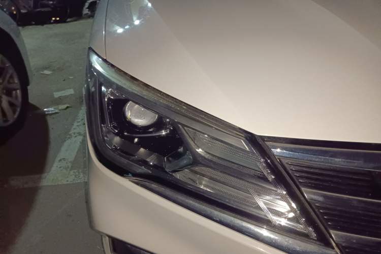Used Roewe i5 2019 1.5L Manual 4G Connected Langyue Edition
