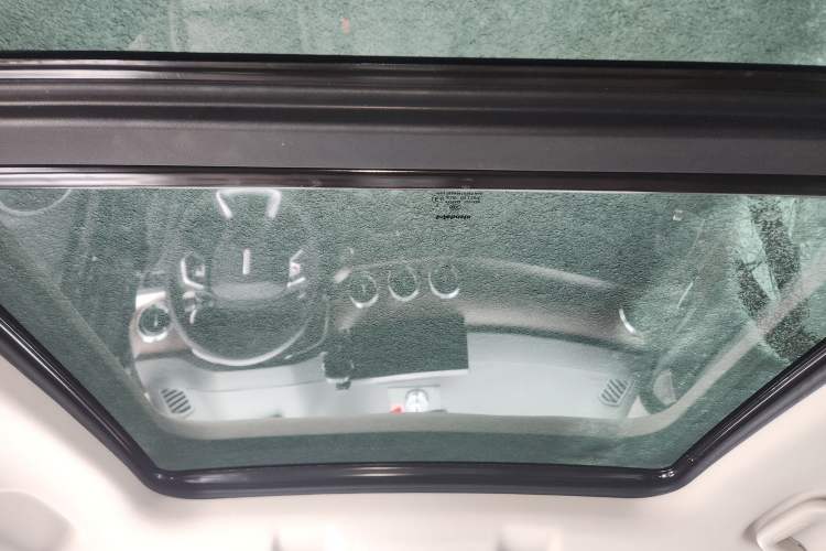 Used Wey VV6 2021 2.0T Two-Wheel Drive Smart Protection+