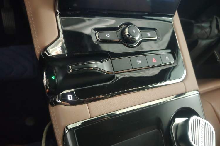 Used Nio ES8 2020 415 km Range 6-Seater Version
