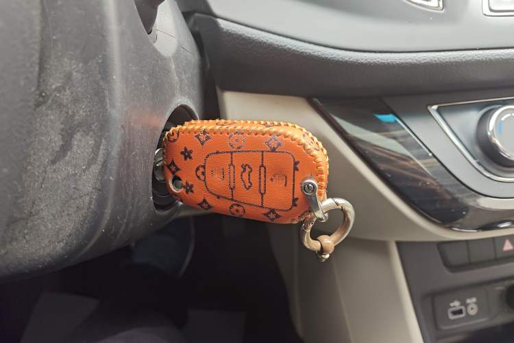 Used Roewe 360 2015 1.5L Automatic Luxury Edition
