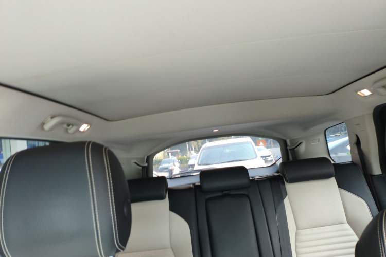 Used Land Rover Discovery Sport 2020 249 PS R-Dynamic Performance Tech Edition 7 Seats