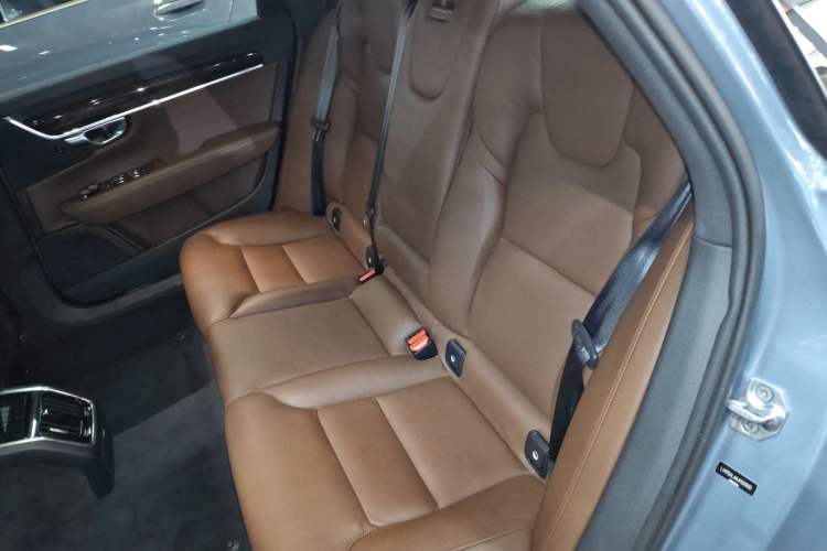 Used Volvo S90 2017 T4 Zhiyuan Edition