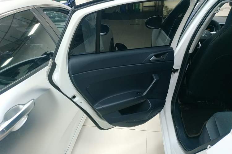 Used Volkswagen Lavida 2023 New Sharp 1.5L Automatic Outstanding New Vision Edition
