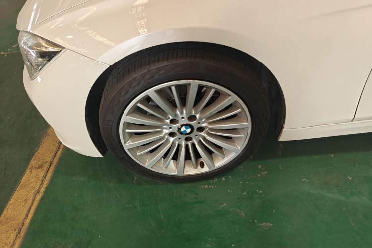 Used BMW 3 Series 2018 320Li Fashion Model
