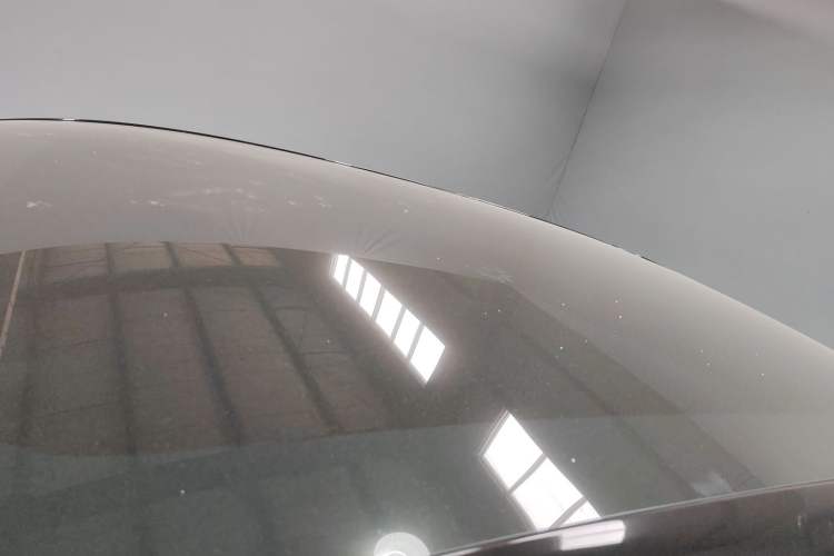 Used Volvo EX30 2025 Rear-Drive Long-Range Plus Model