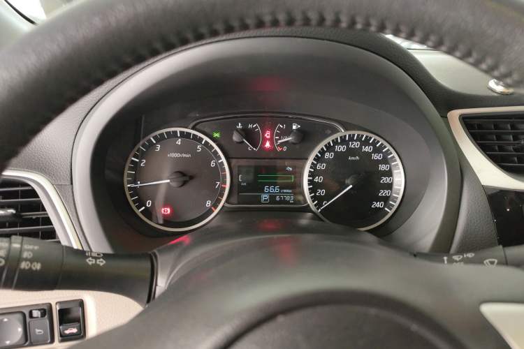 Used Nissan Sylphy 2019 1.6XV CVT Smart Connect Luxury Edition China VI Standard