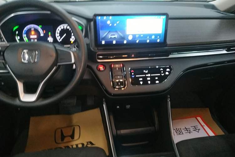 Used Honda Odyssey 2024 2.0L eHEV Sharp & Enjoy Edition
