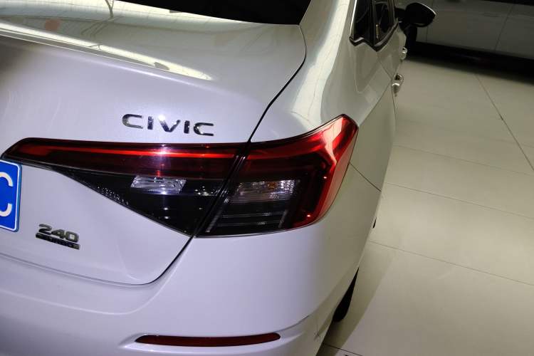 Used Honda Civic 2023 240TURBO CVT Dynamic Edition