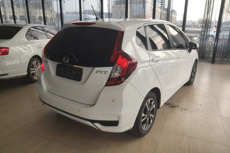 Used Honda Fit 2018 1.5L CVT Comfort Version