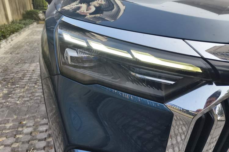 Used Geely Auto Haoyue L 2023 2.0T DCT Flagship Version