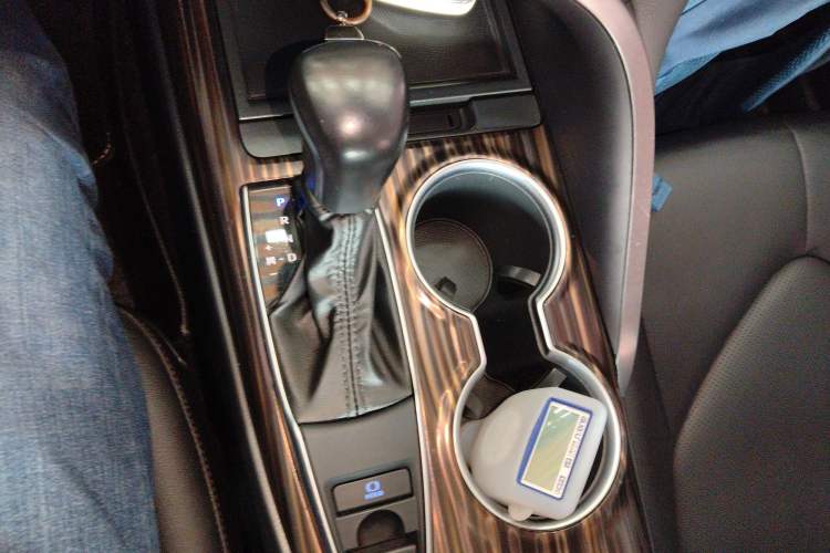 Used Toyota Camry 2019 Revised Version 2.0G Luxury Edition
