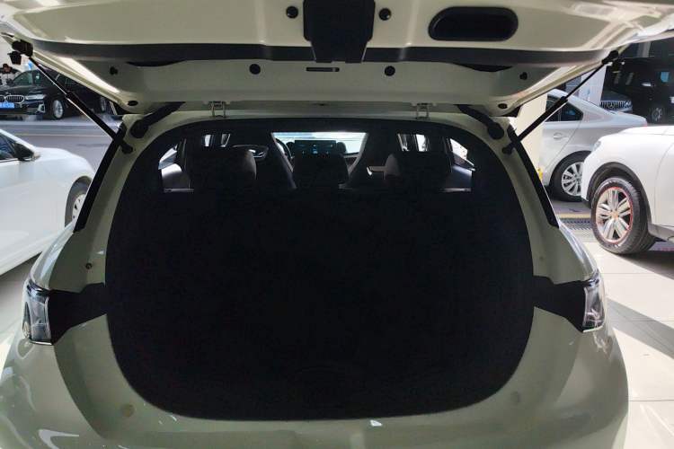 Used BYD Dolphin 2023 420 km Fashion Edition
